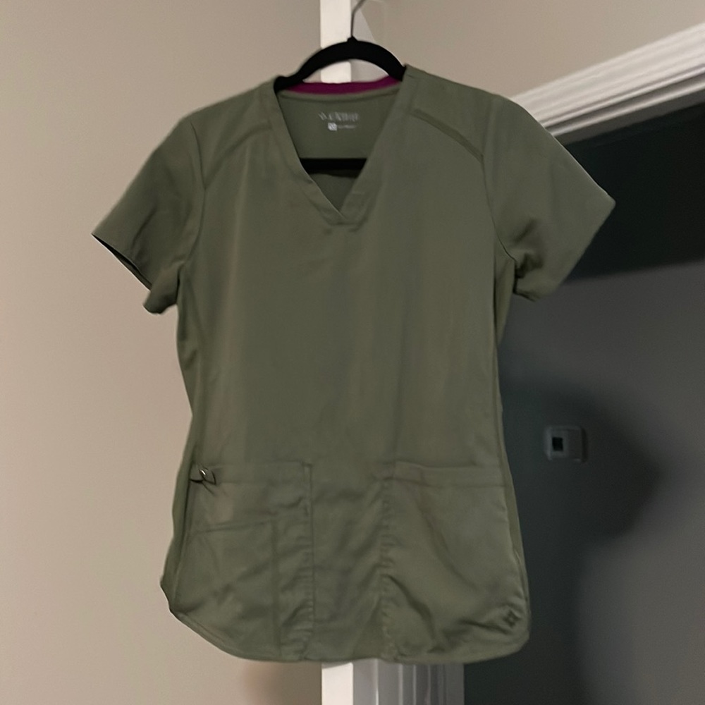 Scrub top
